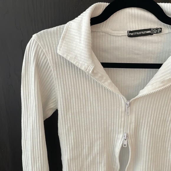 White longsleeve top with zippers - Picture 3 of 4